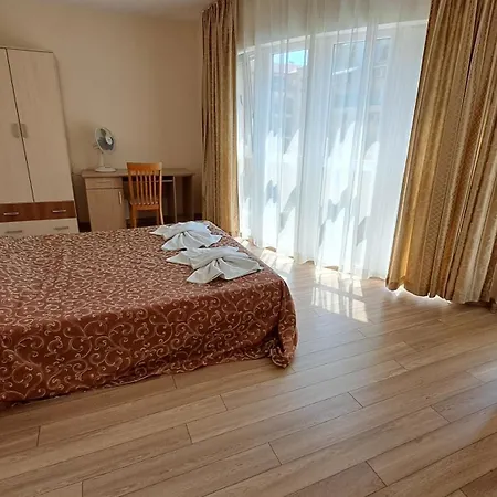 Aquaria Aparthotel Sunny Beach