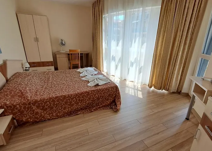 Aquaria Aparthotel Sunny Beach