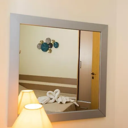 Aquaria Апартхотел 4*