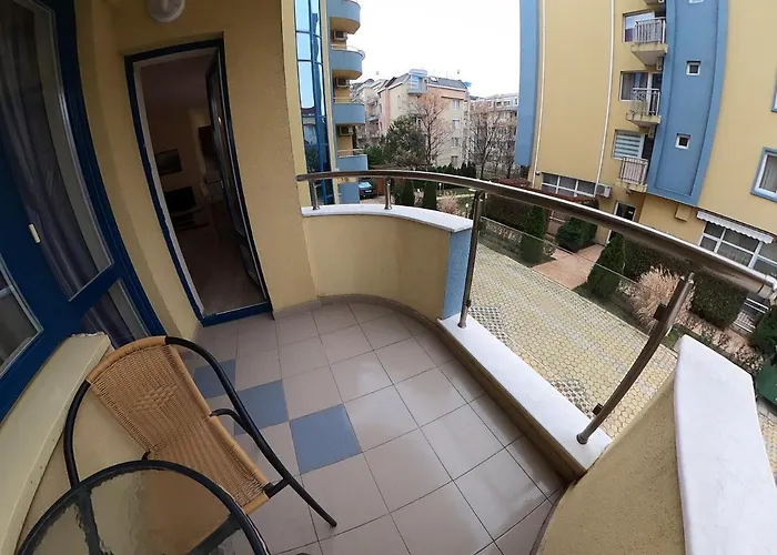 Aquaria Ξενοδοχείο με διαμερίσματα 4*